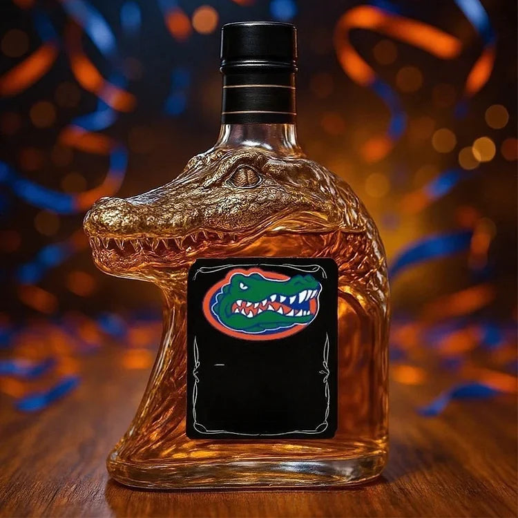 Cálice de whisky em forma de crocodilo